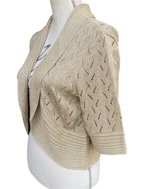 Nygard Collection Gold Metallic Short Sleeve Shawl Collar Crop Cardigan (M)